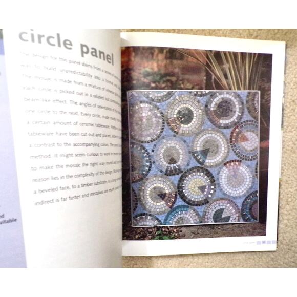 Garden Mosaics Book 19 Beautiful Mosaic Projects for Your Garden - Picture 4 of 4